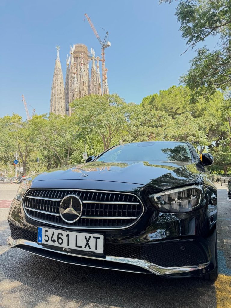 Barcelona Airport Transfers: Your Ultimate Guide to a Comfortable and Exclusive Ride
