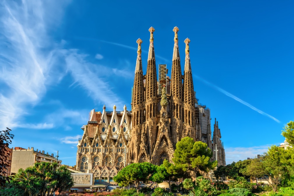Chófer privado en Barcelona: viaja con estilo, puntualidad y confort